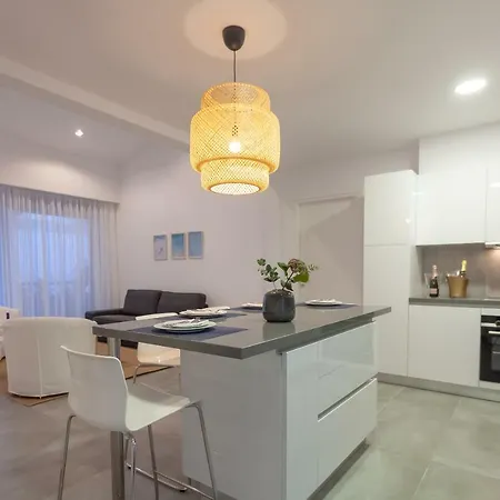 Luxury Sunrise White リンドス