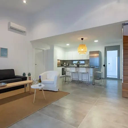 Luxury Sunrise White Villa *