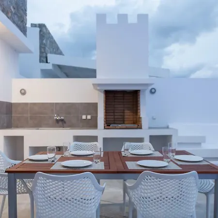 Luxury Sunrise White Villa Lindos (Rhodes)