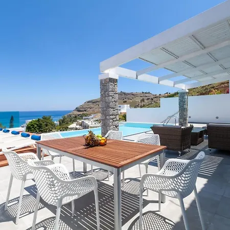 Villa Luxury Sunrise White