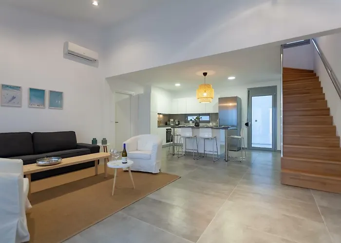 Luxury Sunrise White فيلة *